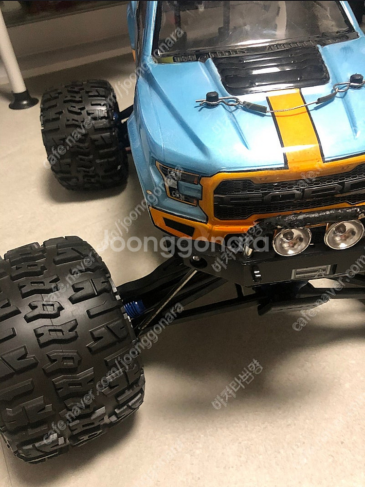 Traxxas 트랙사스 1/10 4WD SUMMIT 서...--4