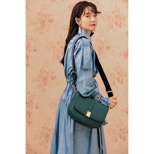 새상품 쿠론 르쉬숄더 신민아 크로스백 / 랑방 마인 오브제 타임 럭키슈에뜨 산드로 마쥬 오르 시에 시스템