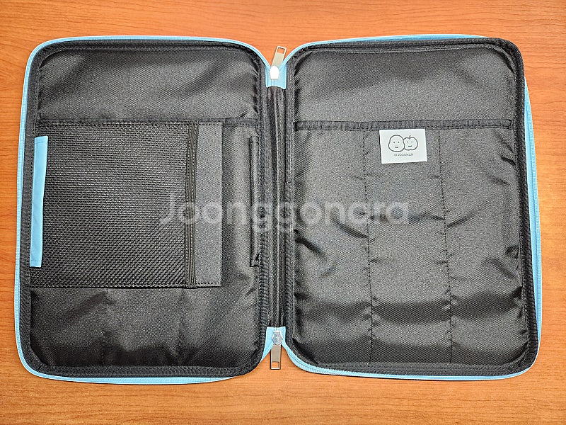 갤럭시탭 조구만 파우치 팝니다.--3