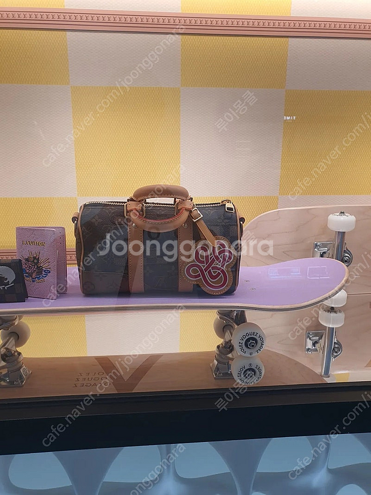 루이비통 m15428 키폴25 새상품--1