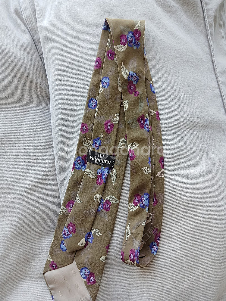 총 20장입니다(넥타이를 많이 바꿔 메셔야 되는 분이 좋습니다.)--0