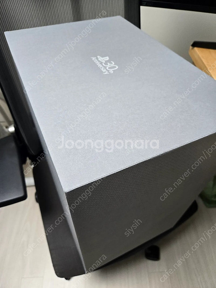 PS5 프로 30주년 기념한정판--0