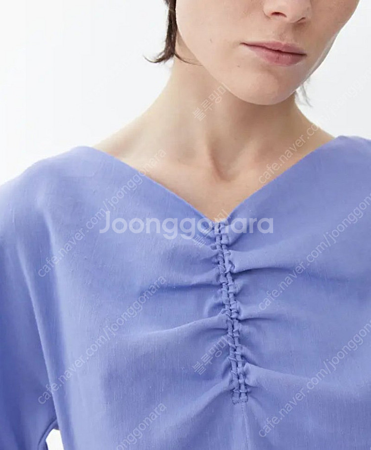 아르켓 여성 러쉬드 린넨 블라우스 택달린새상품--3