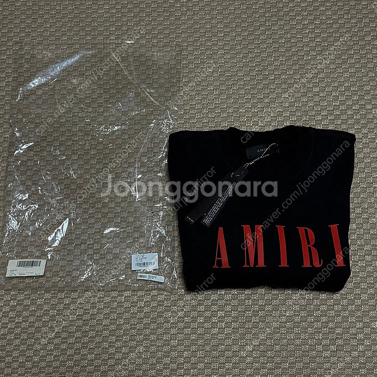 (L) Amiri 아미리 프론트 로고 스웨트셔츠 블랙--5