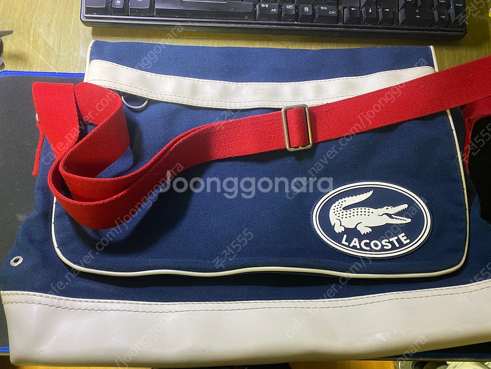 LACOSTE. 라코스테. 크로스백, 메신저백.--1