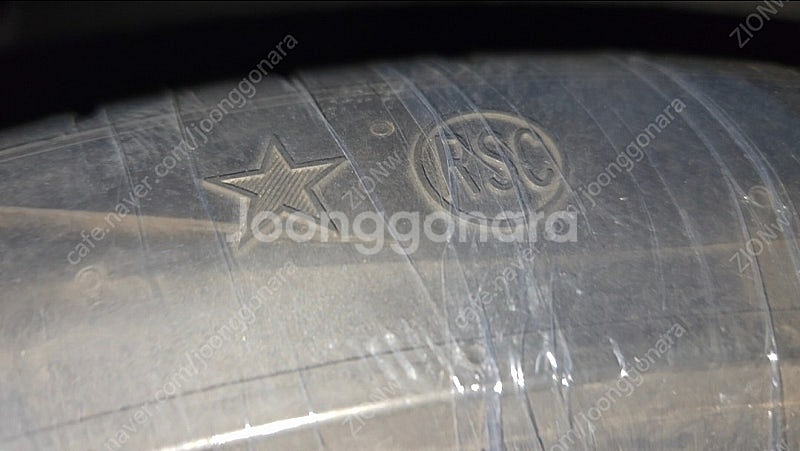 315/35R21 피제로 2짝--1