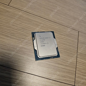 인텔 코어 i7 13700 13세대 CPU 코잇정품 팝니다.