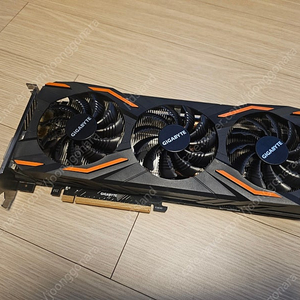 기가바이트 지포스 GTX1080 8G 팝니다.
