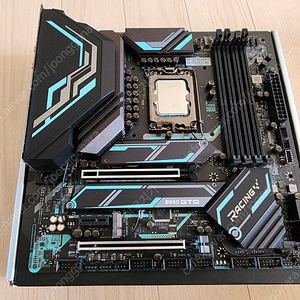 i7 12700, B660 Wife, nvme 1tb 일괄 반본체