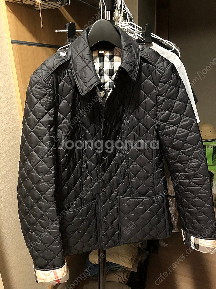 버버리 퀼팅자켓 - 40만원 (정품)--1