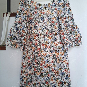 자라 플라워 원피스 새거 정가 5만원