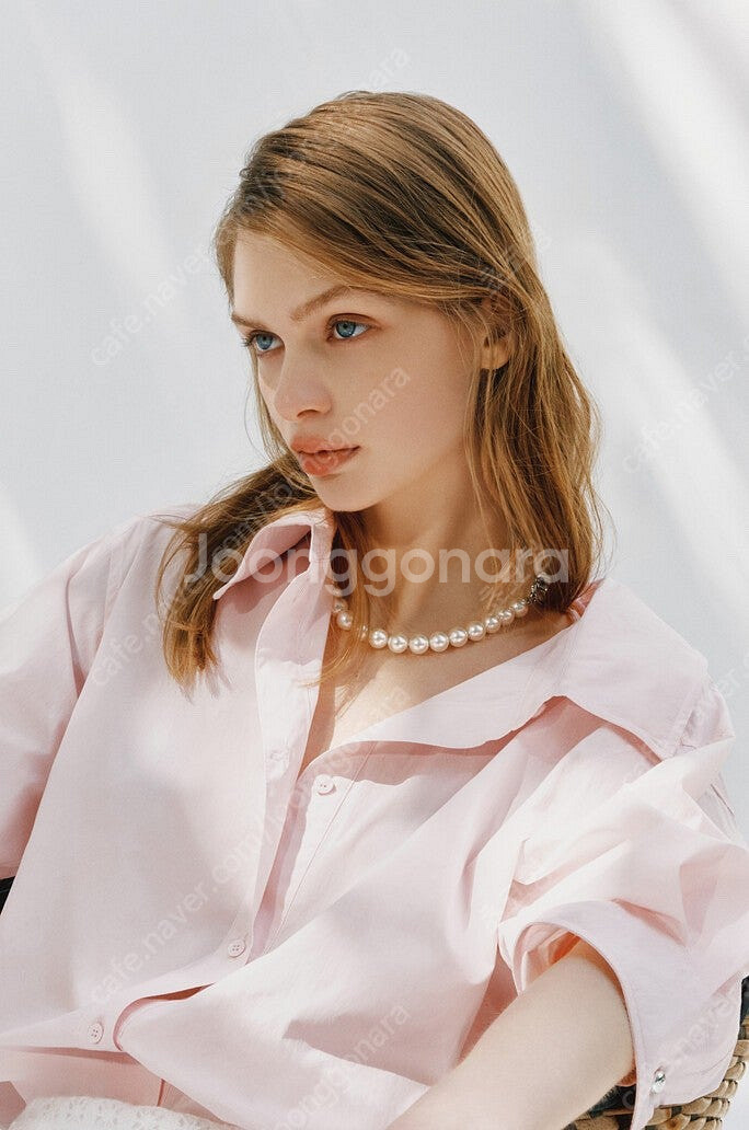 25ss 마인 핀턱 스트랩 칼라 셔츠 55 더캐시미어 타임 랑방--2