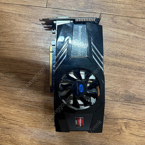 라데온 HD6850 그래픽카드