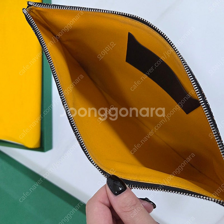 고야드 클러치 MM 블랙--2