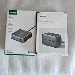 유그린 200W 국내 220V 총 8포트 KC인증 충전기, 유그린 GaNIII 100W PD PPS 3680W 멀티탭 고속접지충전기 프로 미개봉 새제품 이삿짐 정리중입니다 다른