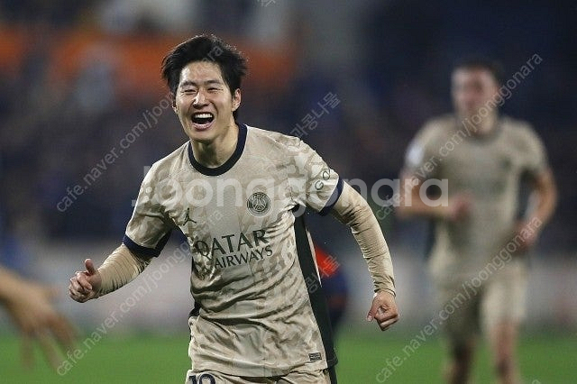 PSG 23-24 4th 이강인 ADV 킷 판매--0