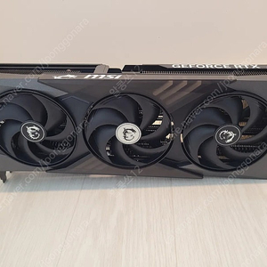 MSI 지포스 RTX 5070 Ti 게이밍 트리오