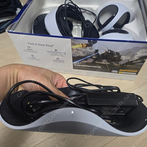 PSVR2 팝니다(정품충전기포함)