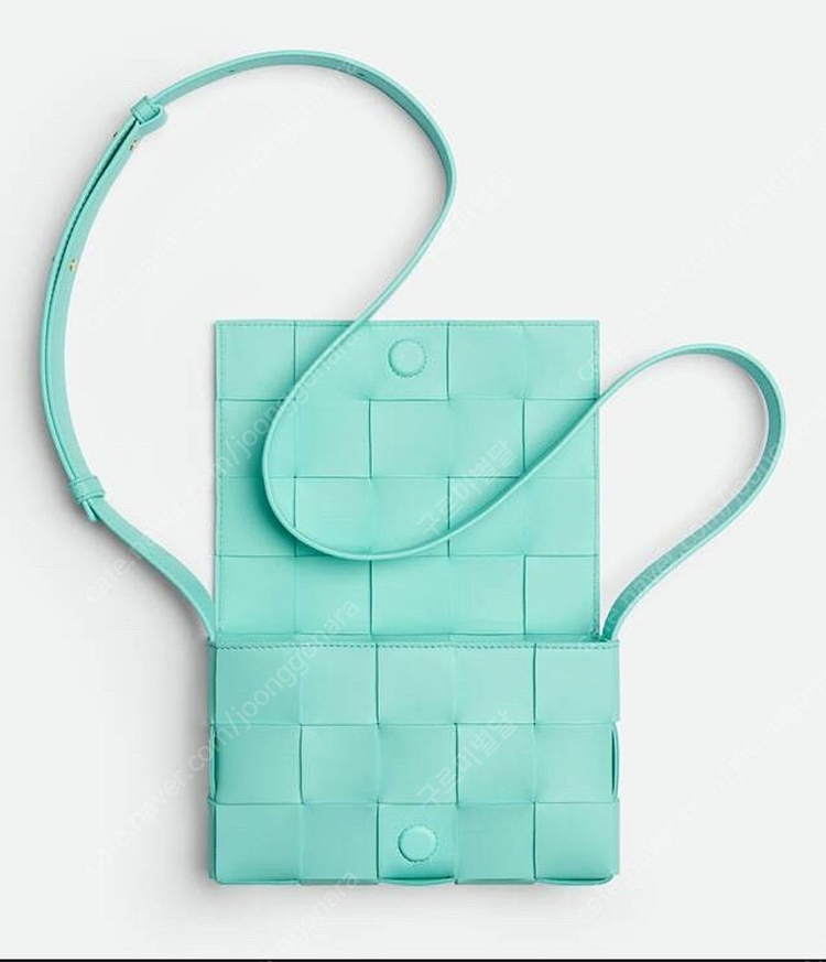 보테가베네타 레더 카세트백 스몰 새상품--7