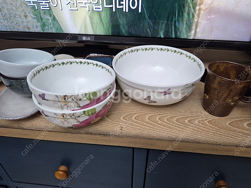 몽땅 만원 그릇 20개조금 넘어요--9