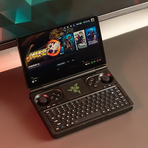 [상세사진 85장] UMPC GPD Win Mini 2024 (8840u) 32GB / SSD 2TB 마개조 윈미니 (방열판, 쿨링팬, 저발열SSD 등등 각종 커스텀)