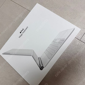 아이패드 프로11 매직키보드 A2261 판매합니다
