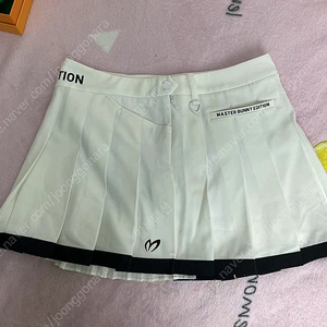 마스터버니에디션 플리츠 스커트 화이트 0사이즈(55)