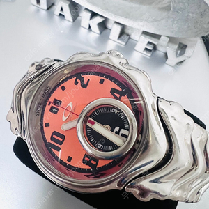 오클리 시계 JUDGE 2 폴리쉬드 쿠퍼