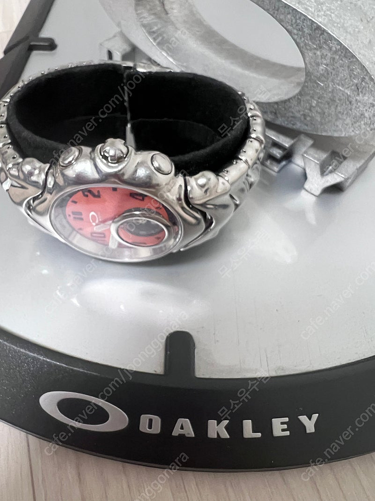 오클리 시계 JUDGE 2 폴리쉬드 쿠퍼--1