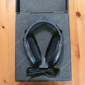 젠하이저 HD600 헤드폰 (돌솥 버전) 판매합니다