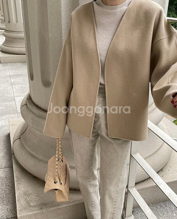 라온 (뮤제라) 오브 노카라 숏 핸드메이드 코트--1
