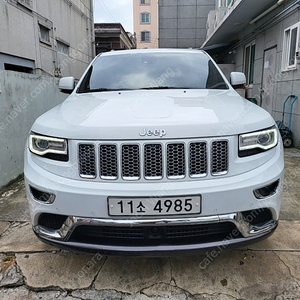 지프 그랜드체로키 WK2 오버랜드 써밋 3.0 디젤