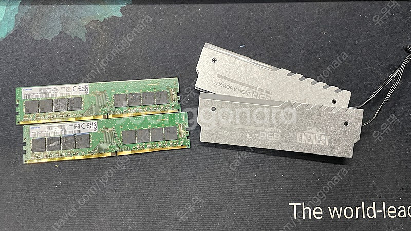 데스크탑 메모리 삼성 RAM DDR4 PC4-25600...--0