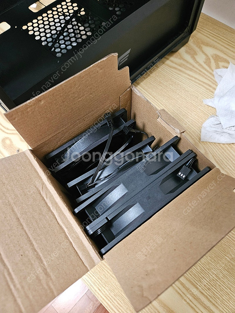 다크플래쉬 DK 1000 + 아틱 120, 140 팬 ...--4