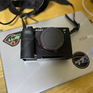 소니 A7C (촬영컷수 신품급)