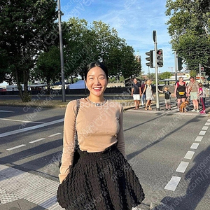 매니모어몽 볼륨 스프링스커트