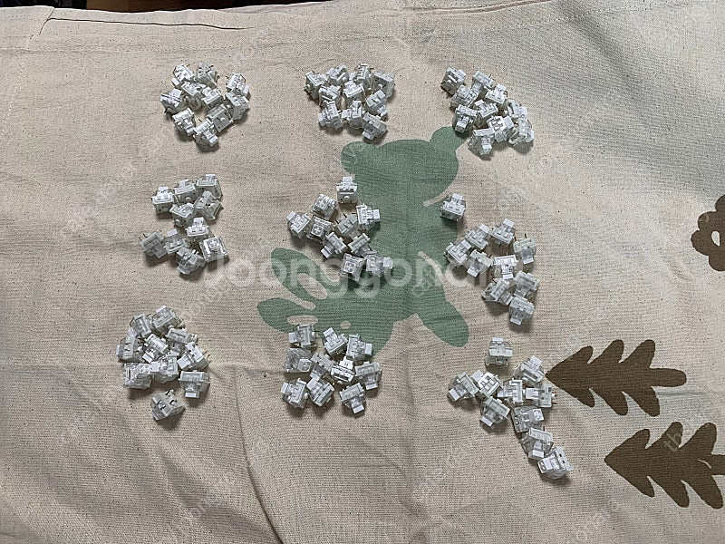 HMX 바이올렛 스위치 등 판매합니다.--1