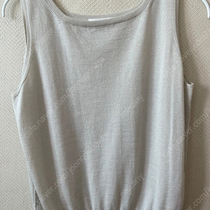 더캐시미어 니트 탑