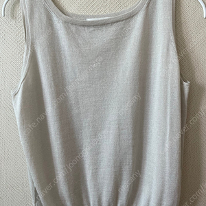 더캐시미어 니트 탑