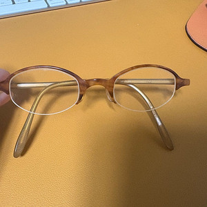 일본 Oliver peoples 안경(택포)