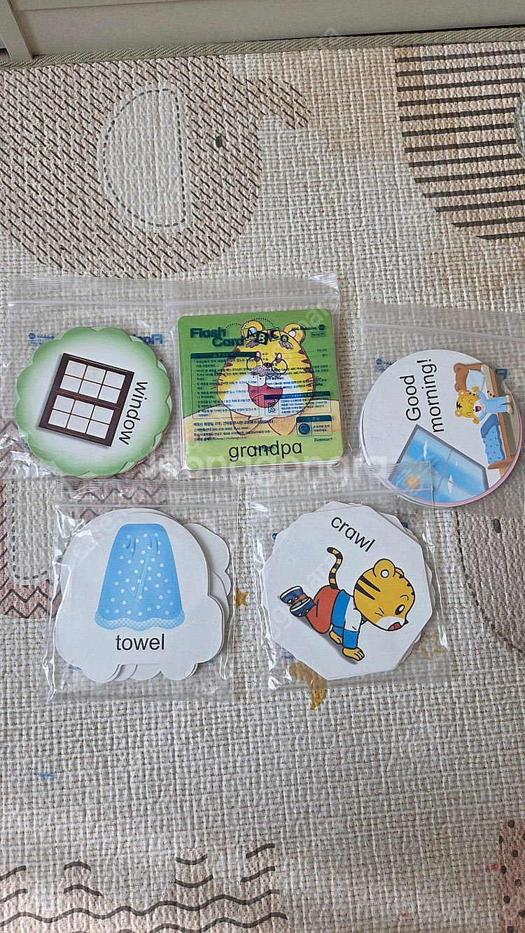 호비abc책,영어노래cd6장--2