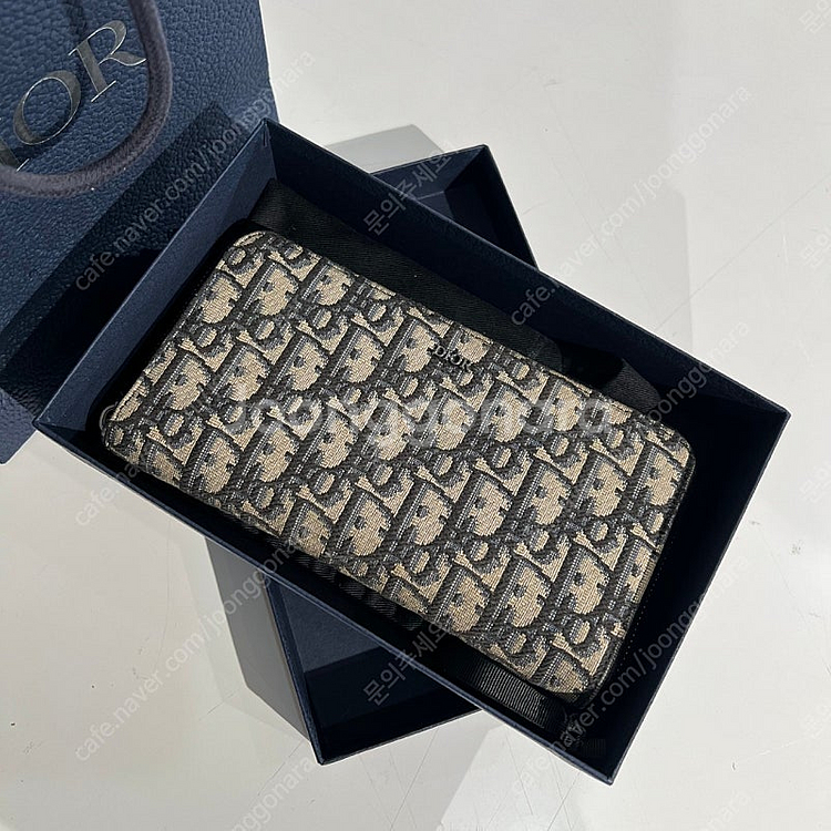 디올 오블리크 지퍼돌이 장지갑--4