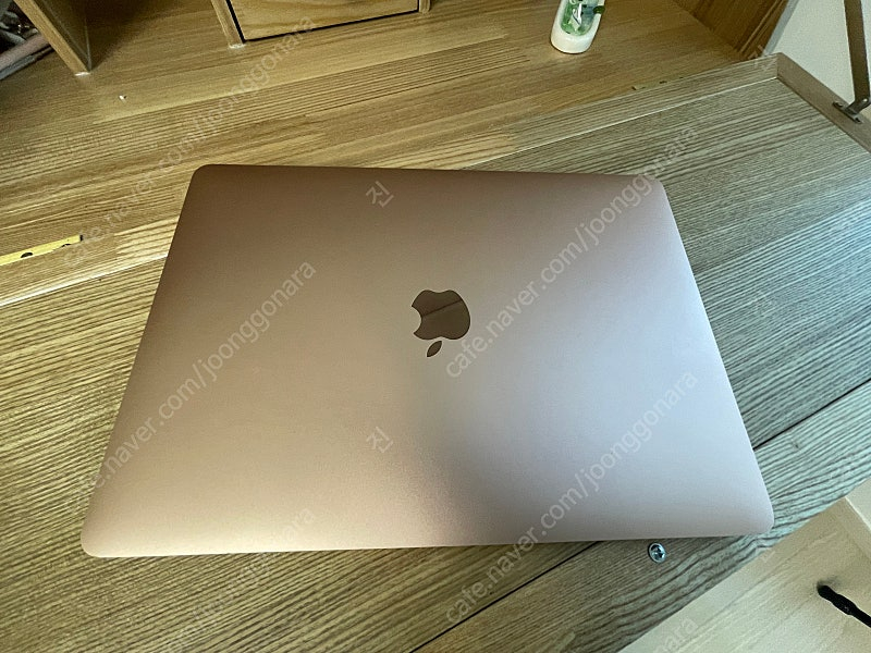 맥북에어 로즈골드 m1 13인치 16GB 1테라 이미지