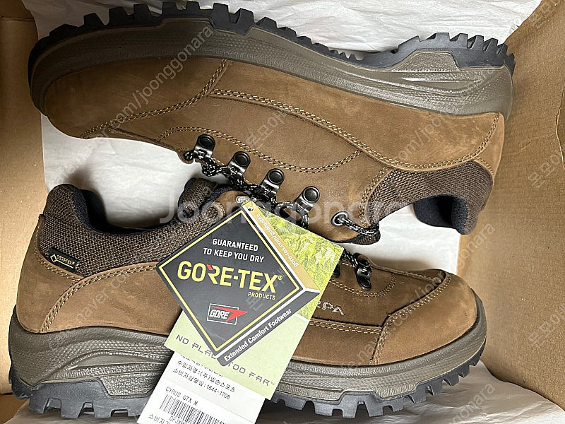 스카르파 CYRUS GTX 등산화 42 사이즈 판매합니...--1