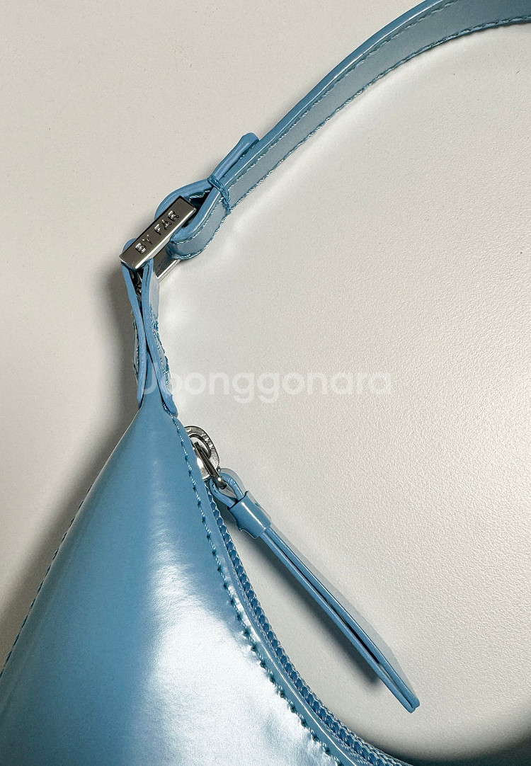 바이파 베이비 엠버 미니 가방 엠버백 블루 azur 판매합니다!--5