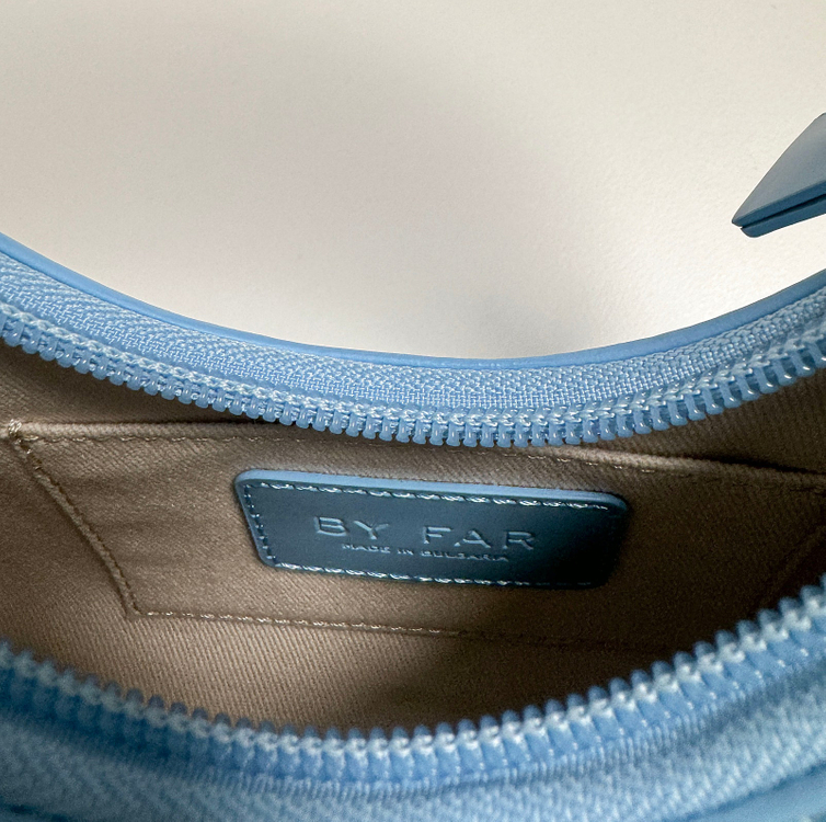 바이파 베이비 엠버 미니 가방 엠버백 블루 azur 판매합니다!--9