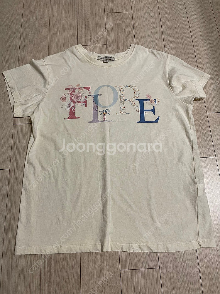 써스데이아일랜드 티셔츠 s,택포3--1