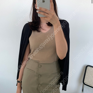 르뮈 데일리 가디건. (한섬 시에 더캐시미어 타임 가격내림