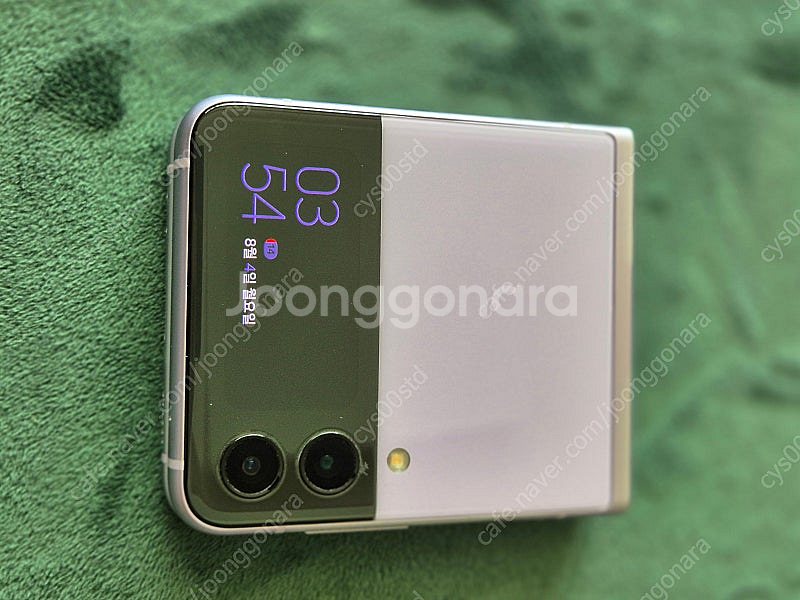 갤럭시 z플립3 256기가 팝니다--3