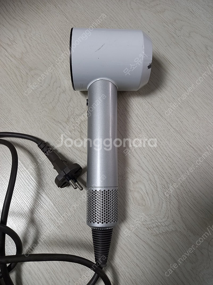 고장난 다이슨 헤어드라이기(부산)--0